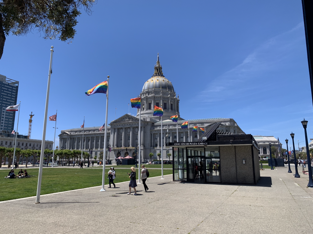 San Francisco City Hall - Tourist attraction